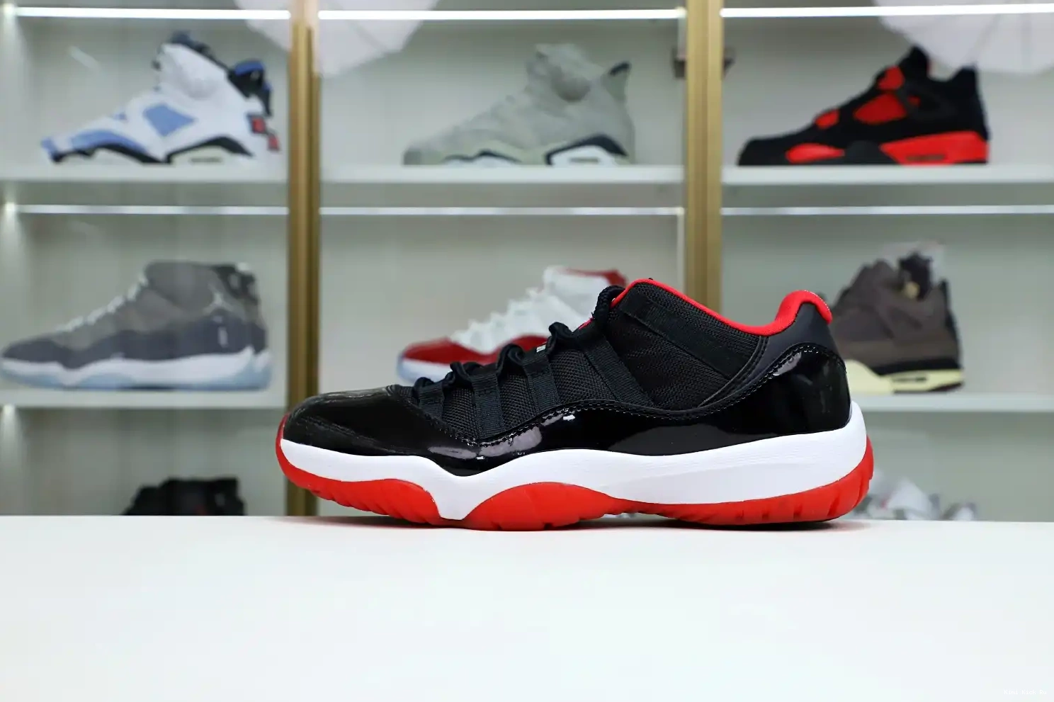 Kimikick BRED RETRO AIR JORDAN 11 LOW 0730